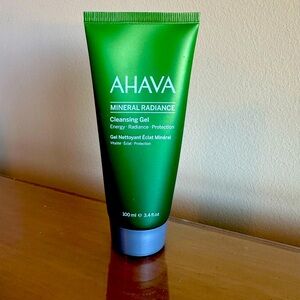 AHAVA Mineral Radiance Cleansing Gel